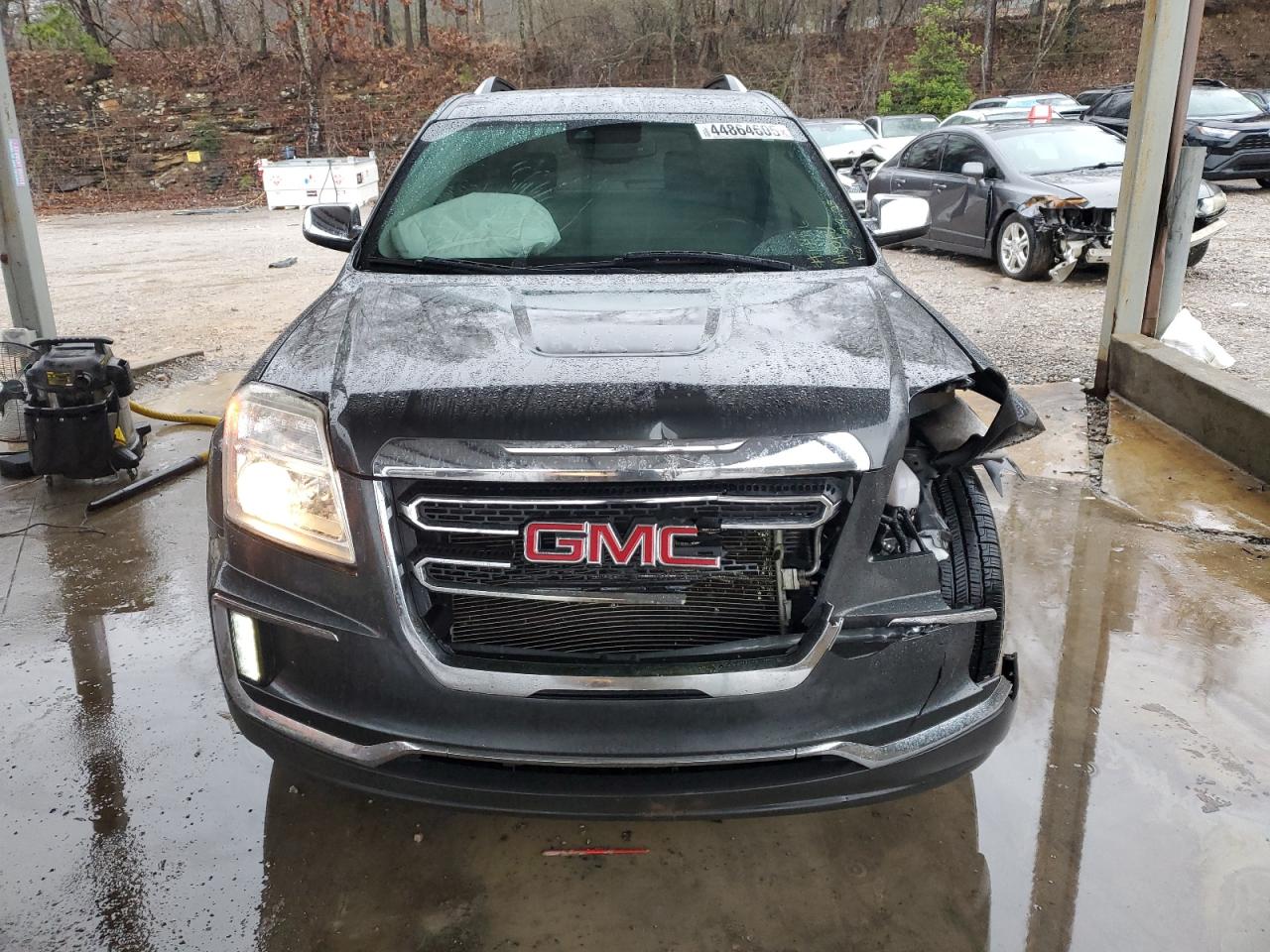 2017 GMC Terrain - Image 5