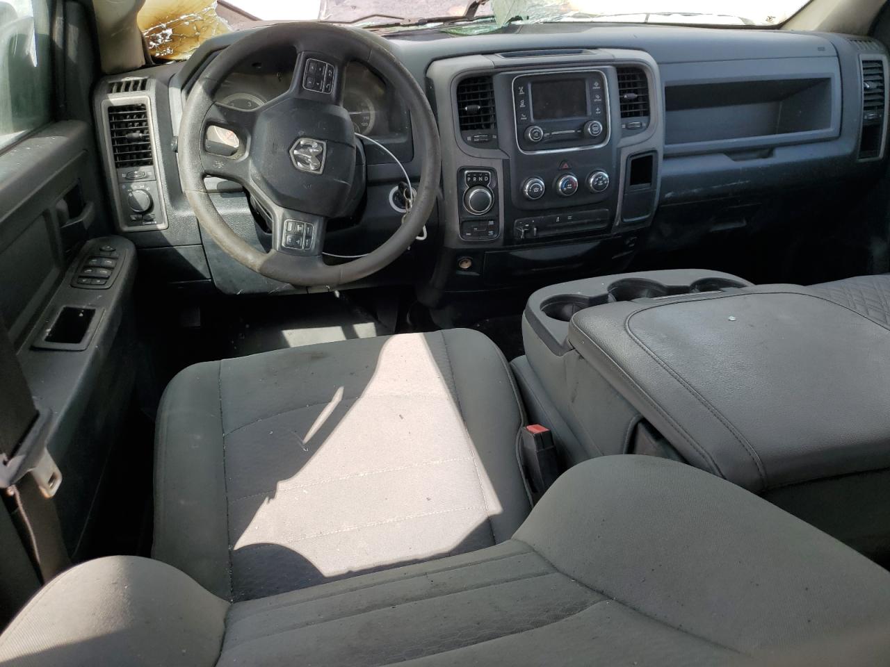 2016 RAM 1500 - Image 8