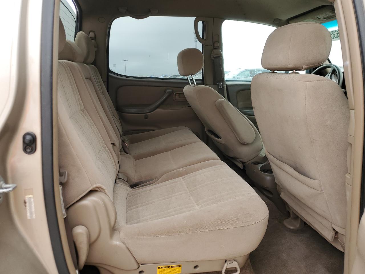 2004 Toyota Tundra - Image 10