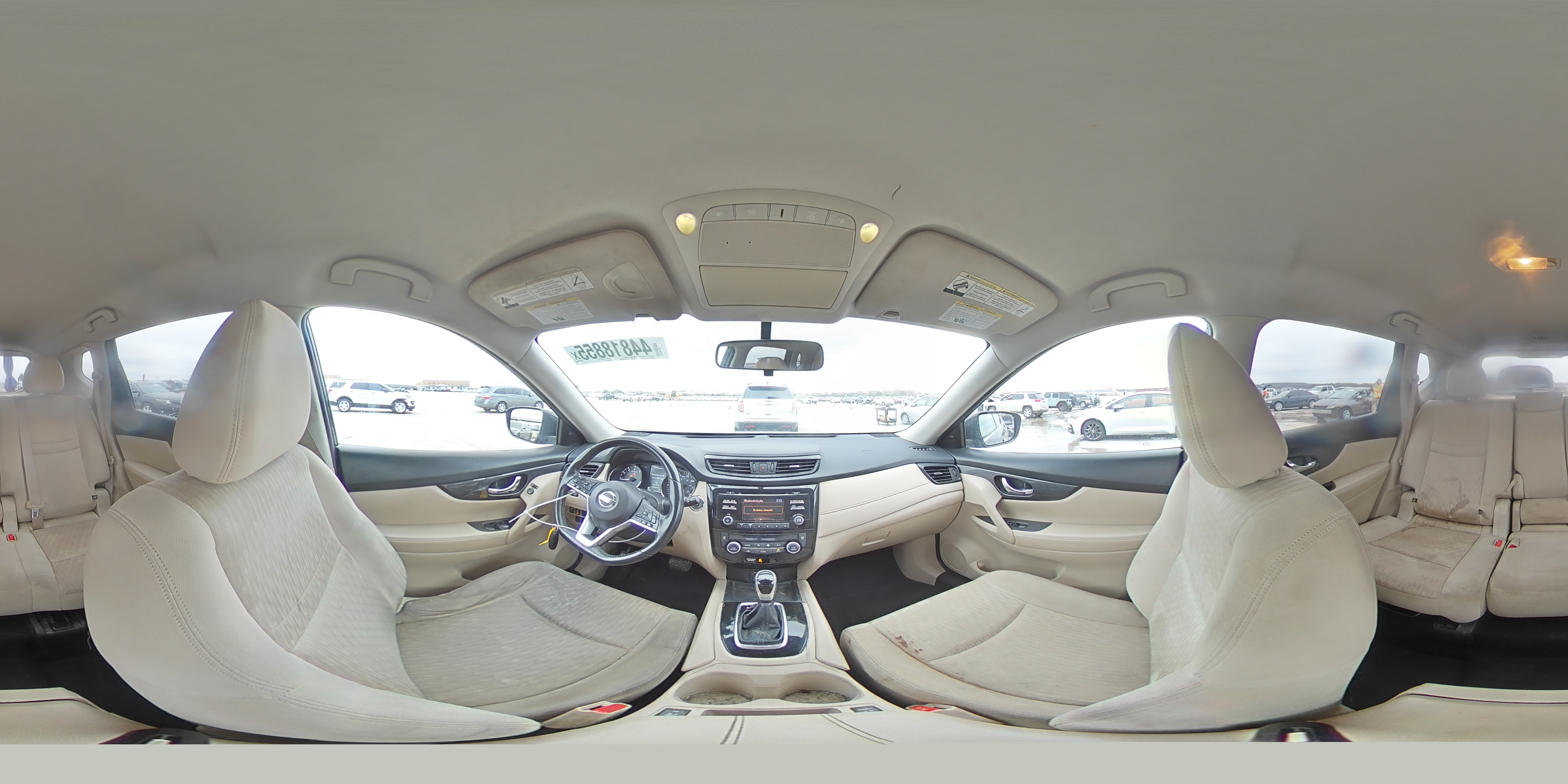 2017 Nissan Rogue - Image 15