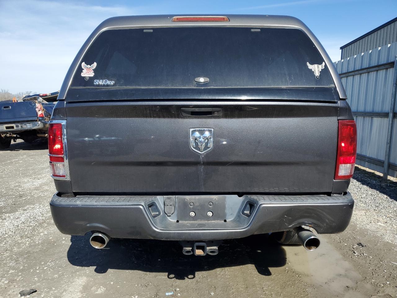 2014 RAM 1500 - Image 6