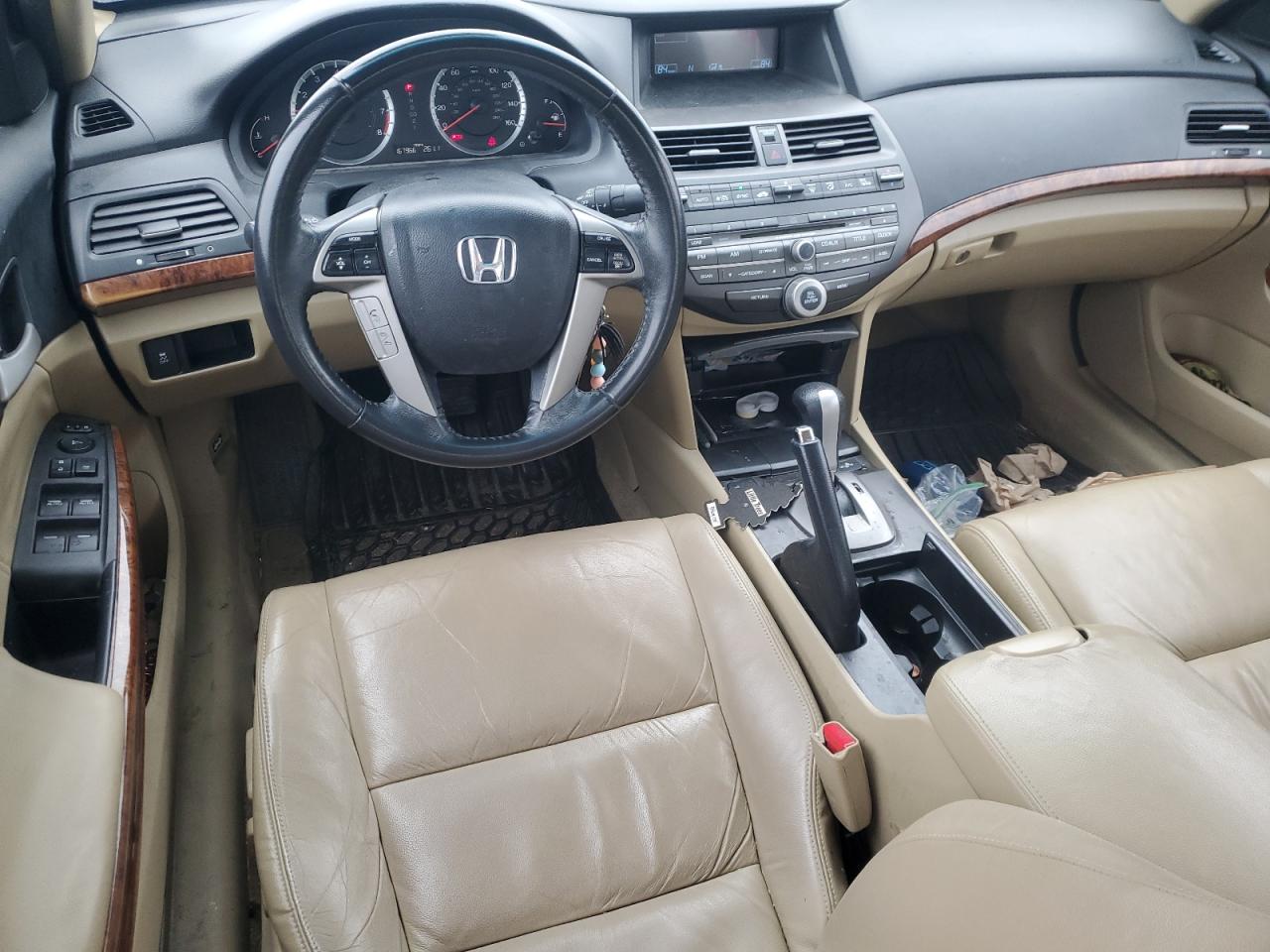 2012 Honda Accord - Image 8