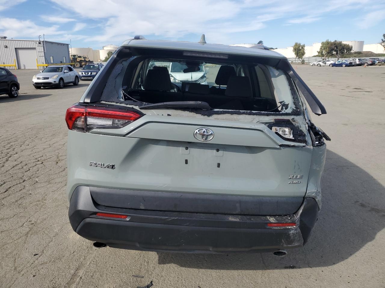 2021 Toyota Rav4 Xle VIN: 2T3P1RFV2MW162541 Lot: 47135655