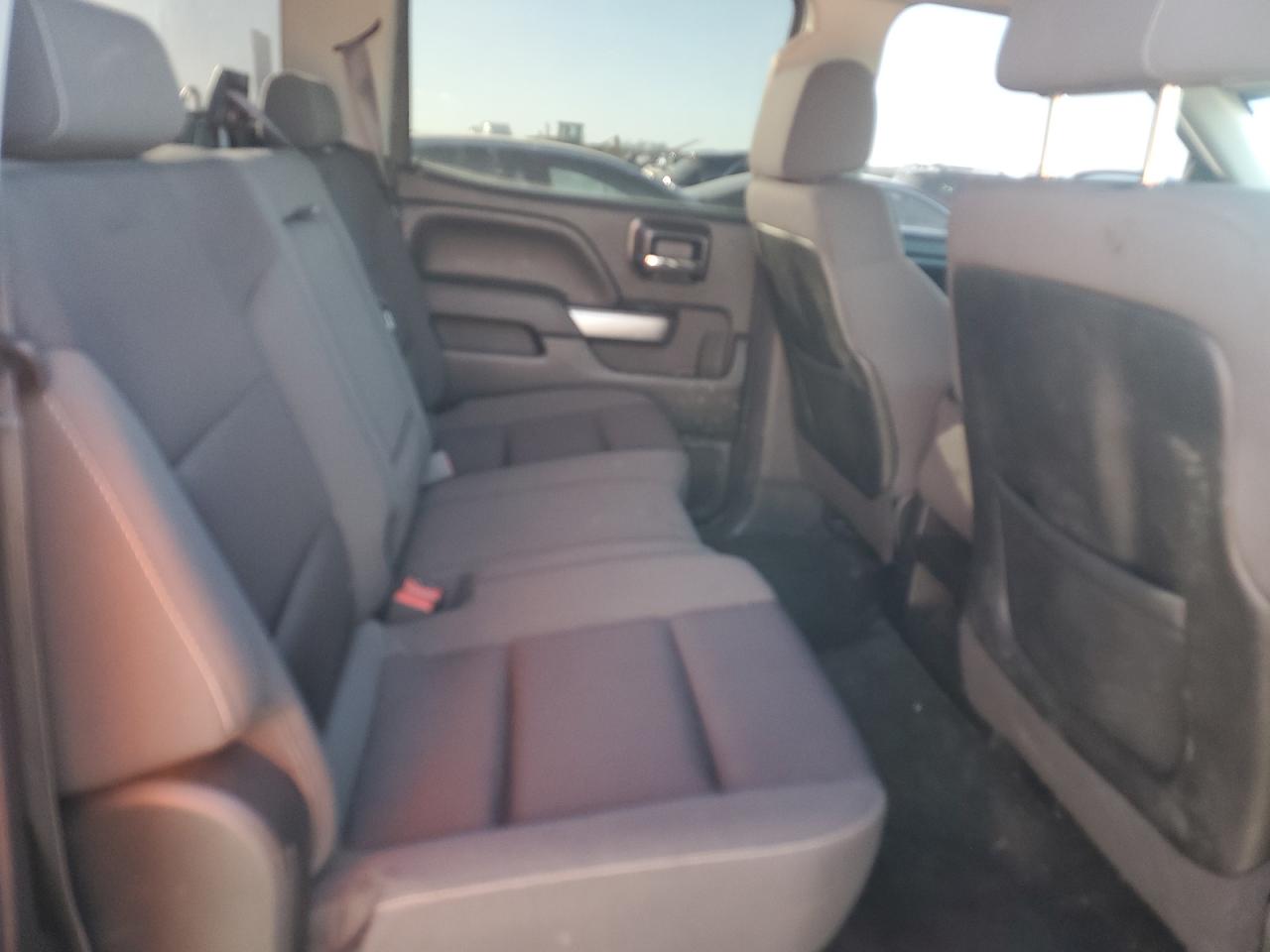 2014 Chevrolet Silverado - Image 10