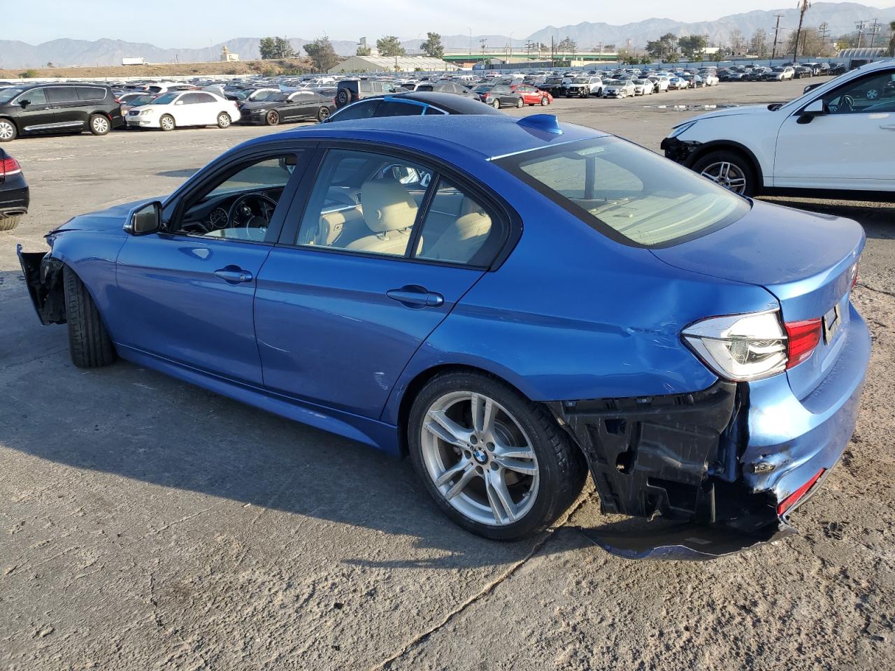 2016 BMW 3er - Image 2