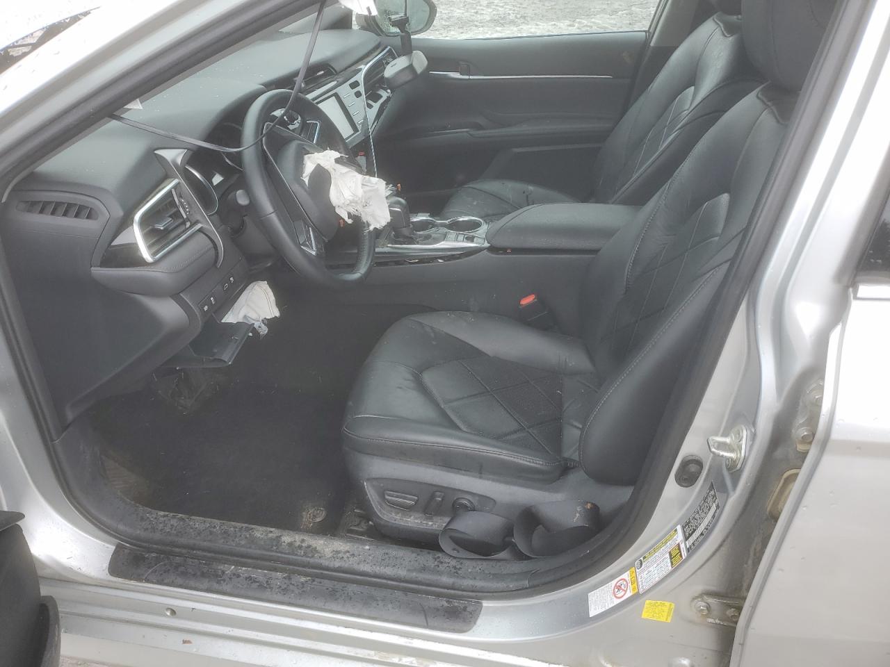 2018 Toyota Camry - Image 7
