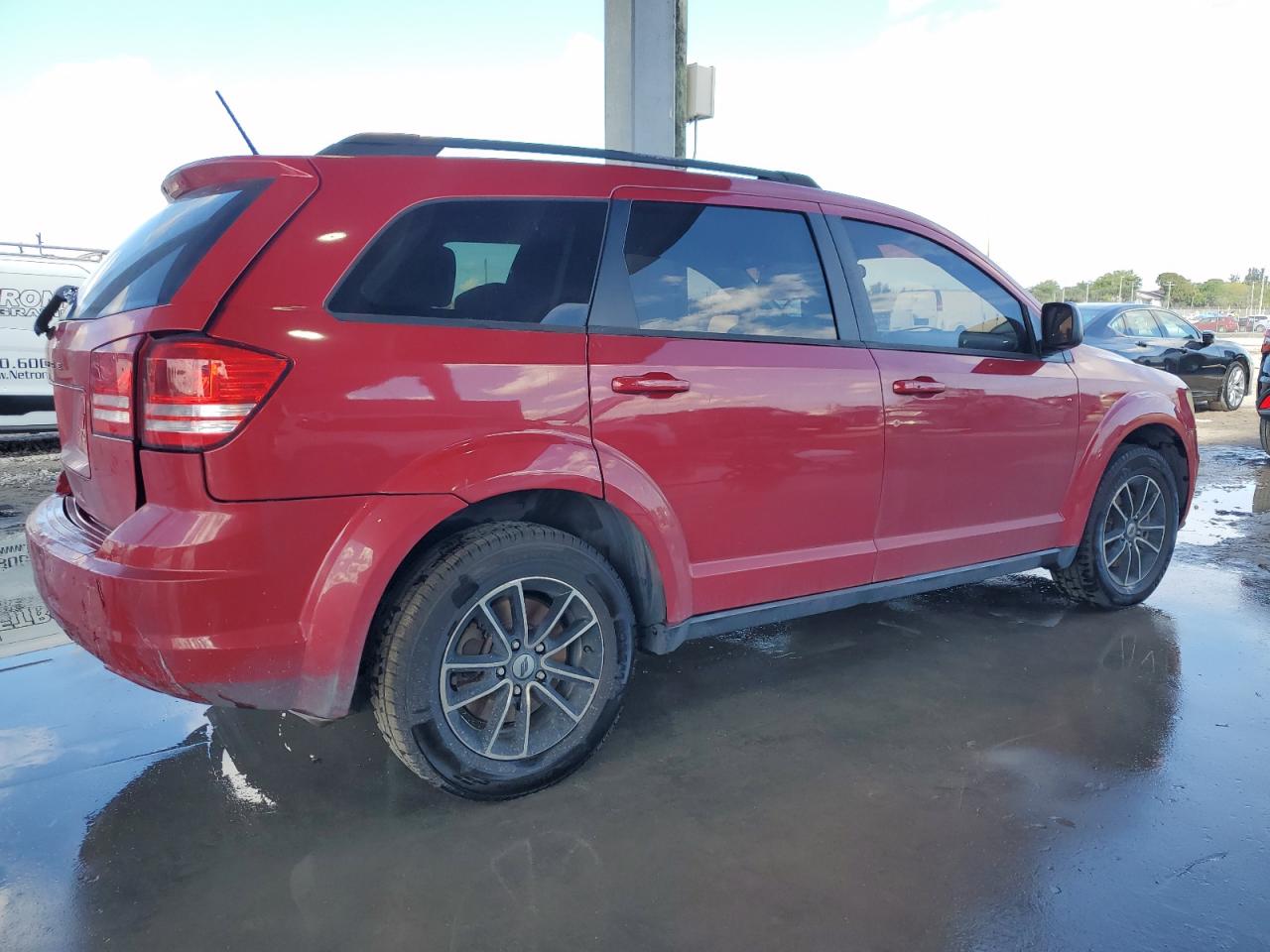 2018 Dodge Journey - Image 3