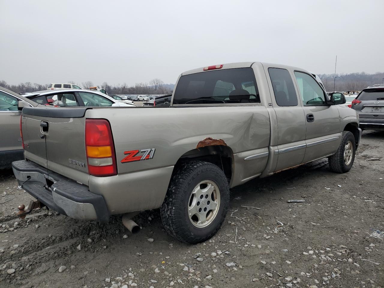 1999 GMC Sierra - Image 3
