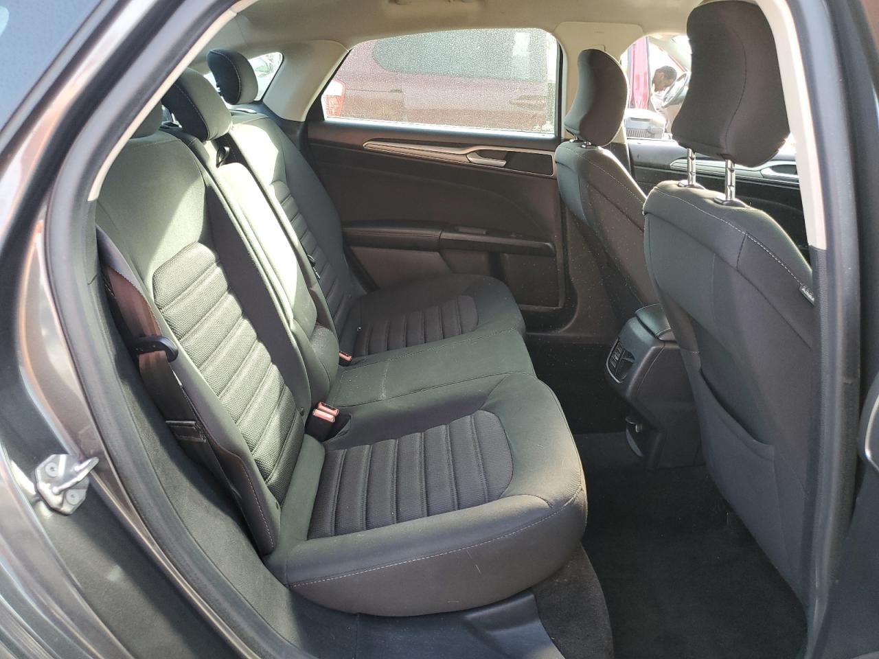 2019 Ford Fusion - Image 11