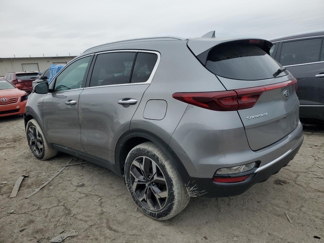 2020 Kia Sportage - Image 2