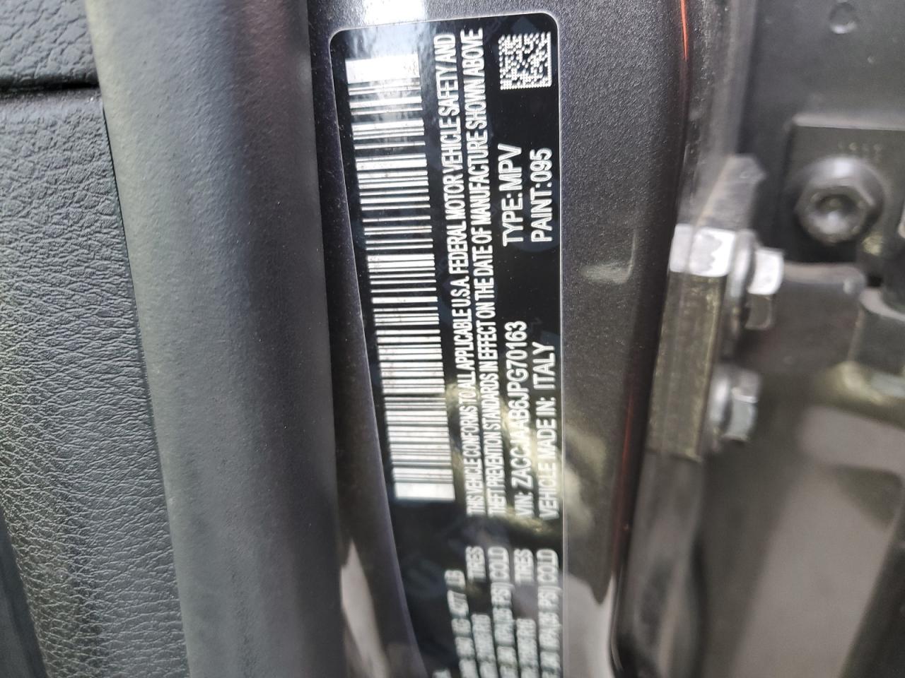 2018 Jeep Renegade - Image 12