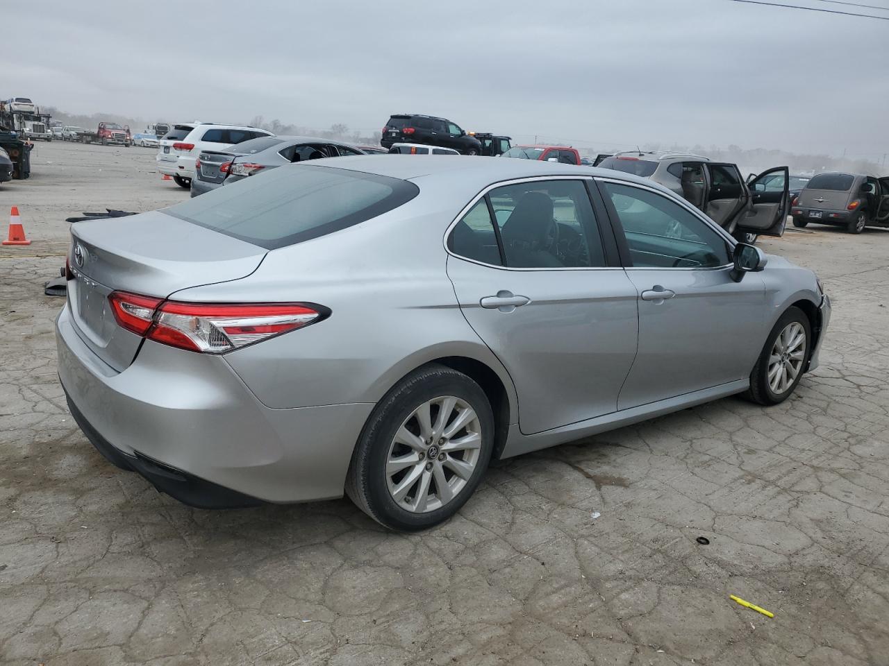 2018 Toyota Camry - Image 3