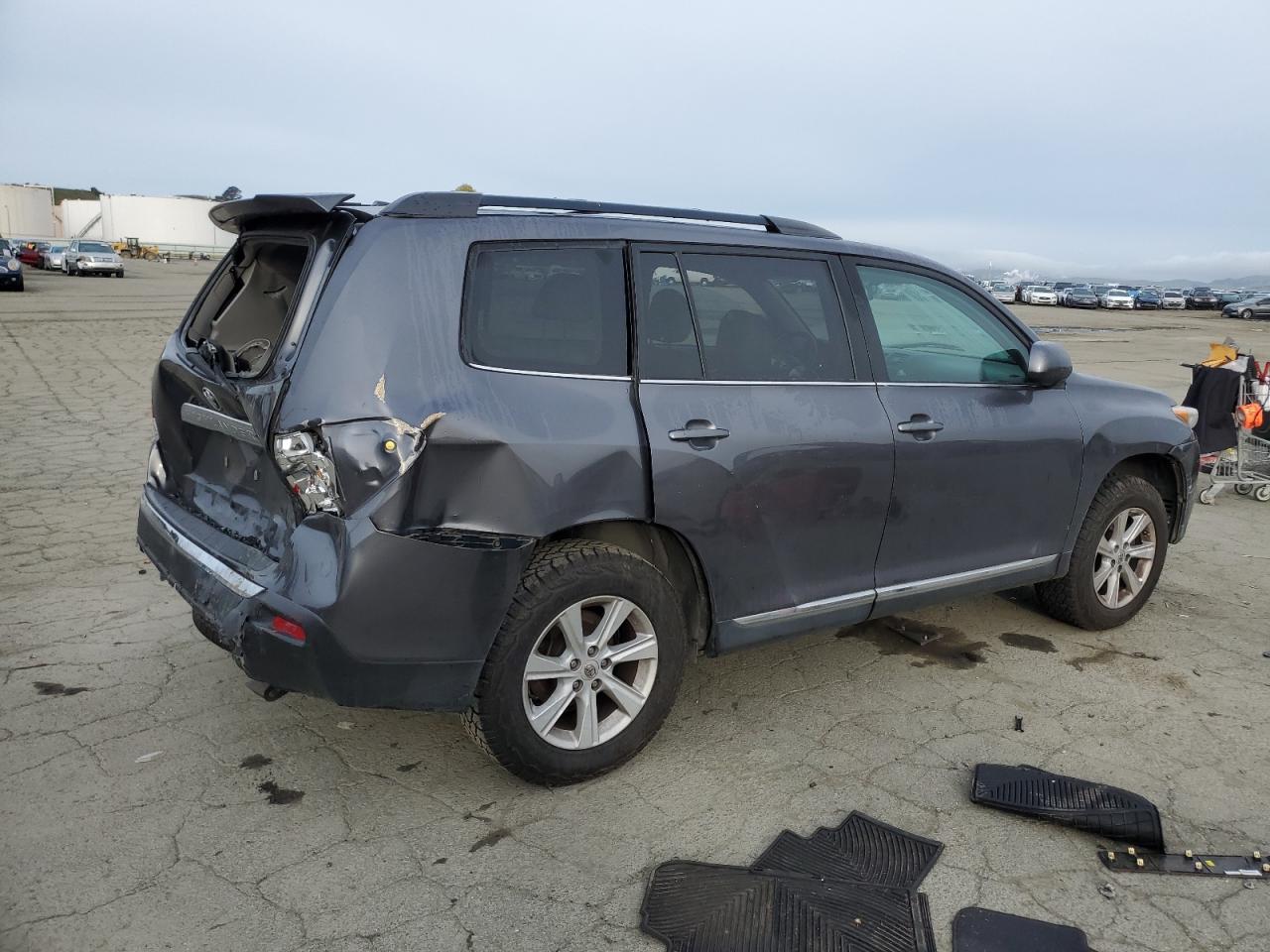 2012 Toyota Highlander - Image 3
