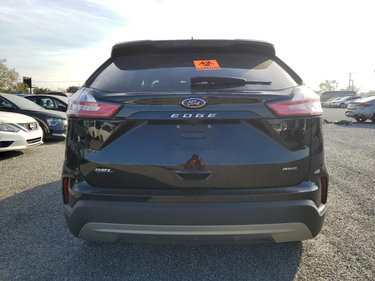 2023 Ford Edge - Image 6
