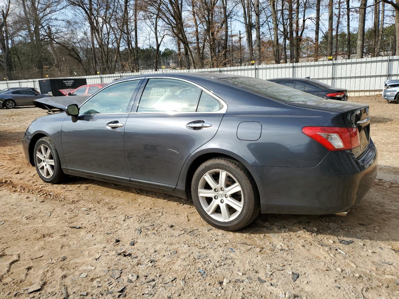 2009 Lexus ES - Image 2