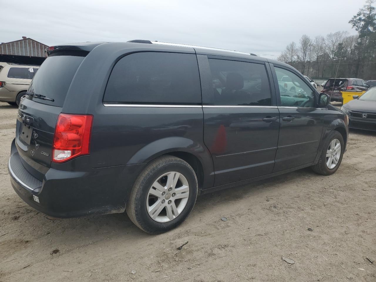 2012 Dodge Caravan - Image 3