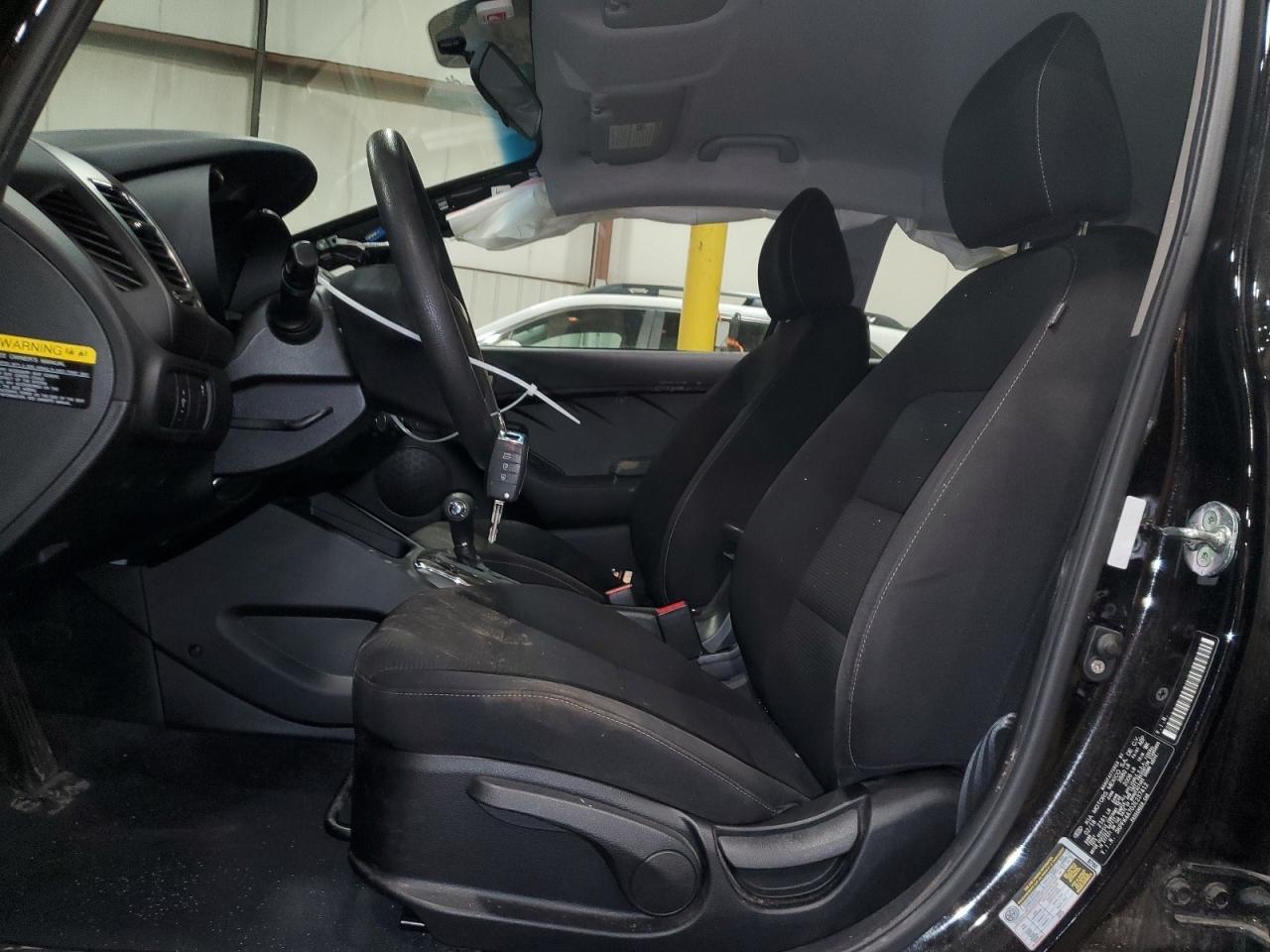 2018 Kia Forte - Image 7