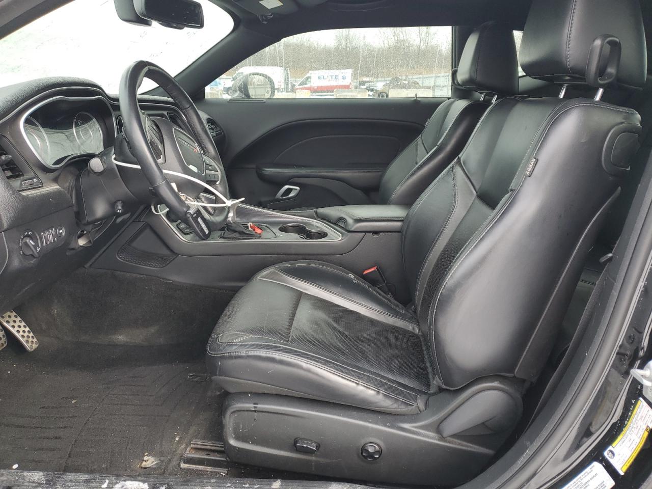 2015 Dodge Challenger - Image 7