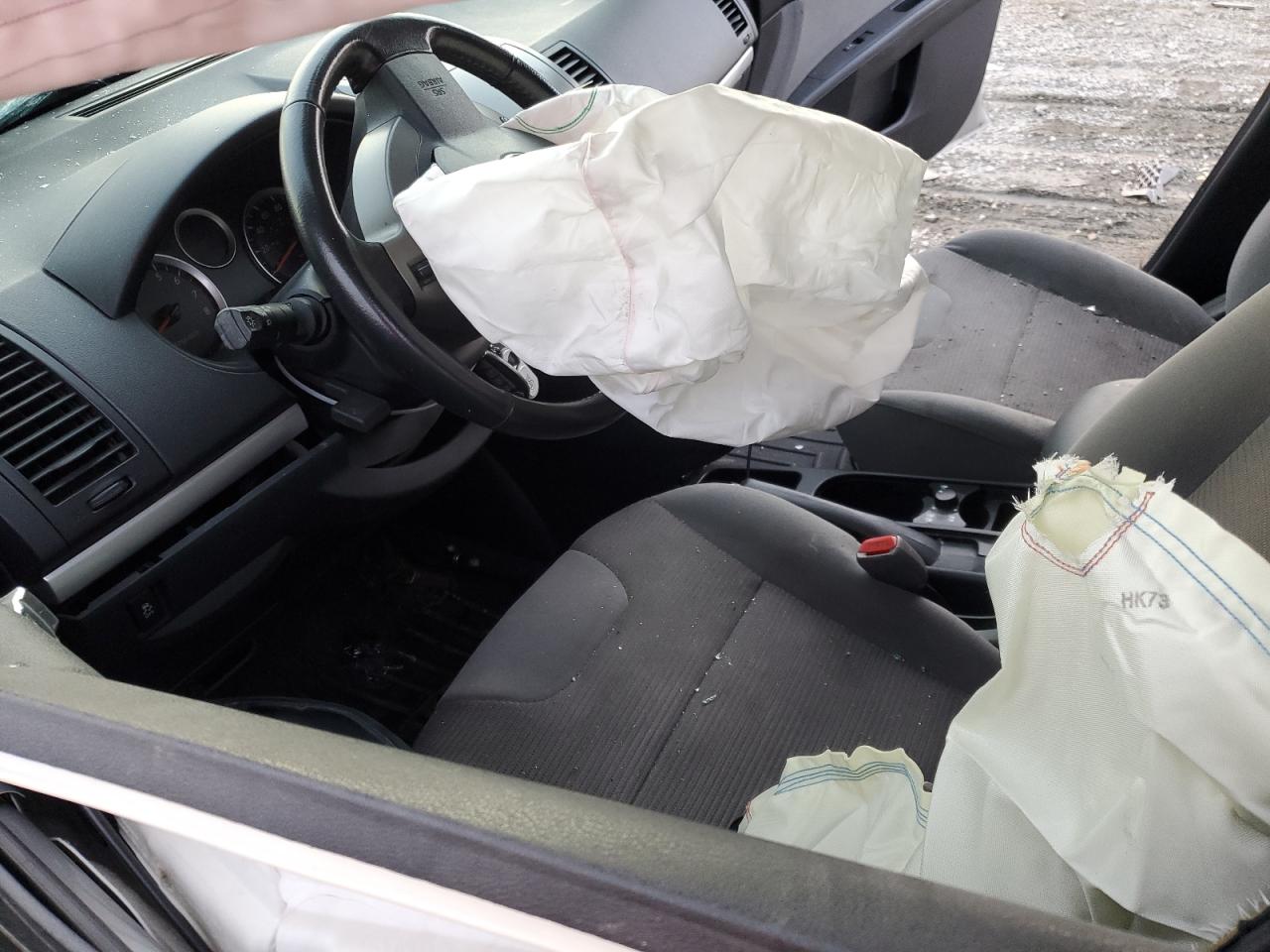 2012 Nissan Sentra - Image 7