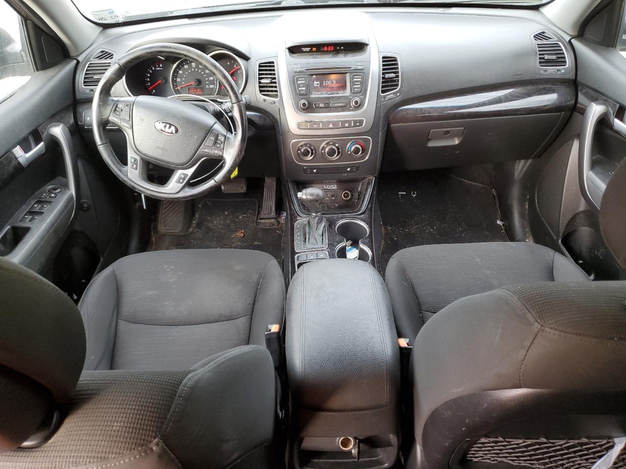 2015 Kia Sorento - Image 8