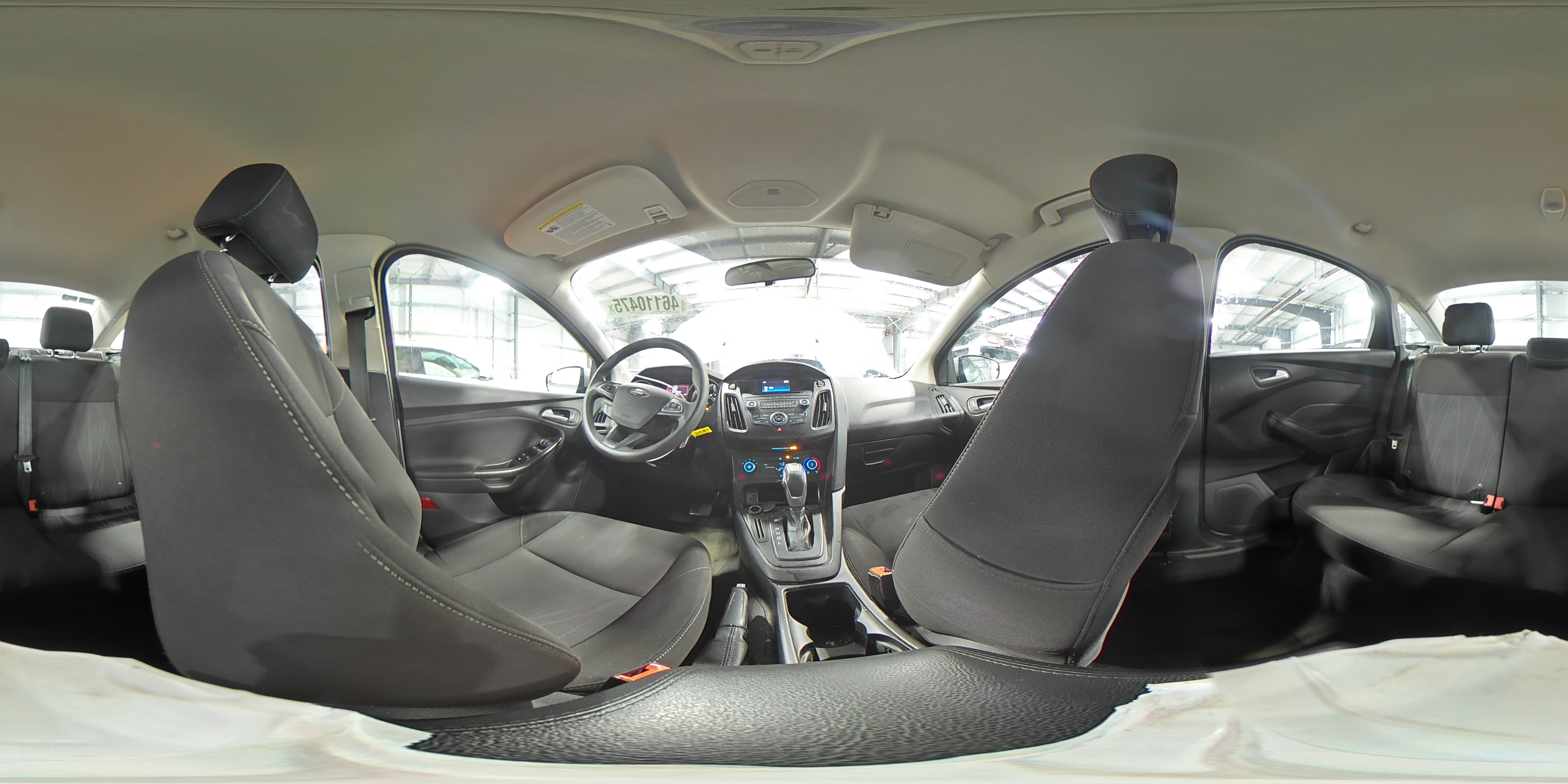 2015 Ford Focus - Image 14
