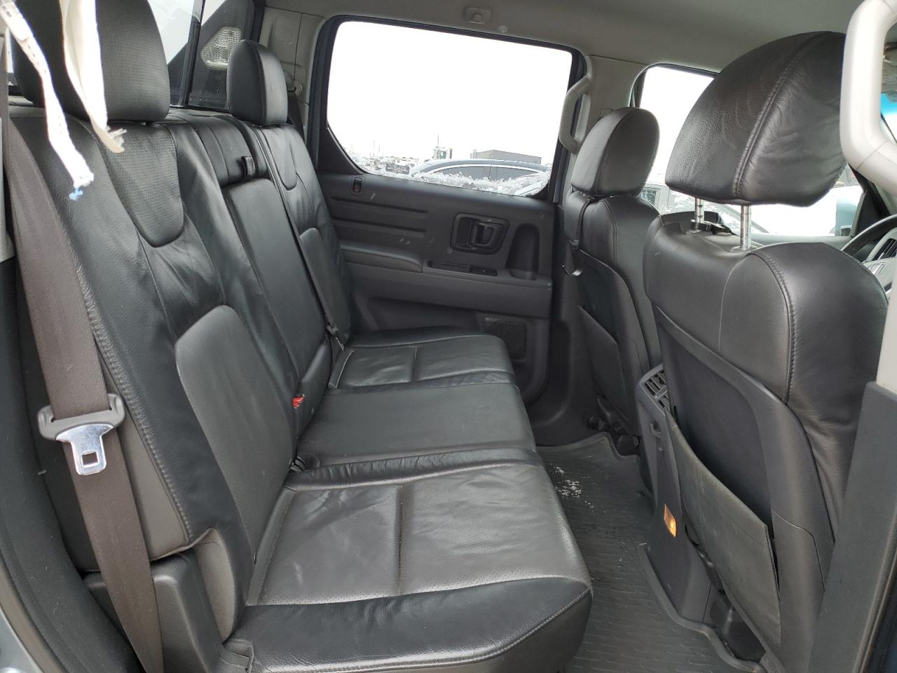 2006 Honda Ridgeline - Image 10