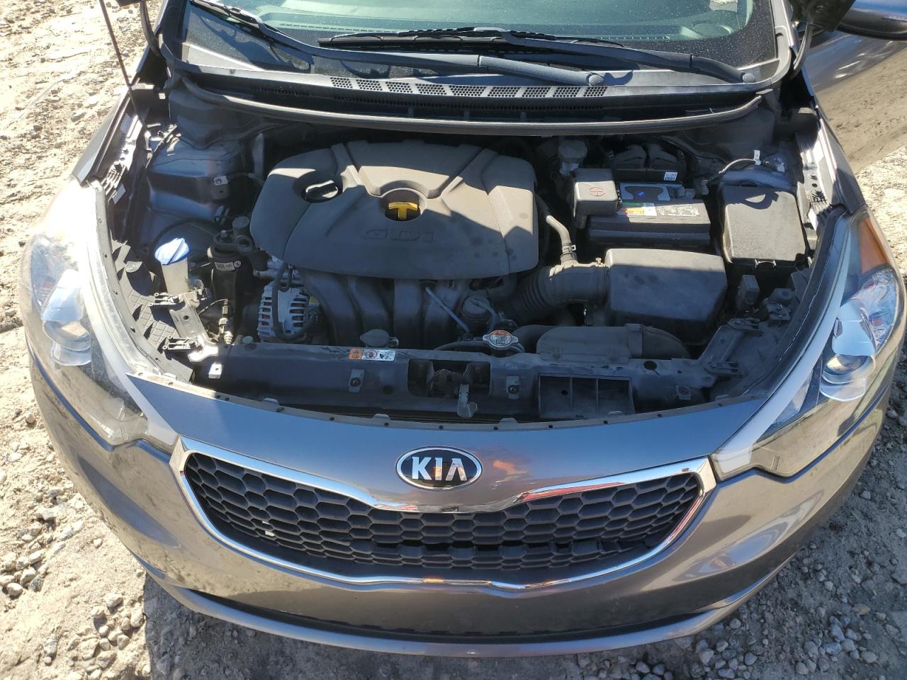 2016 Kia Forte - Image 11