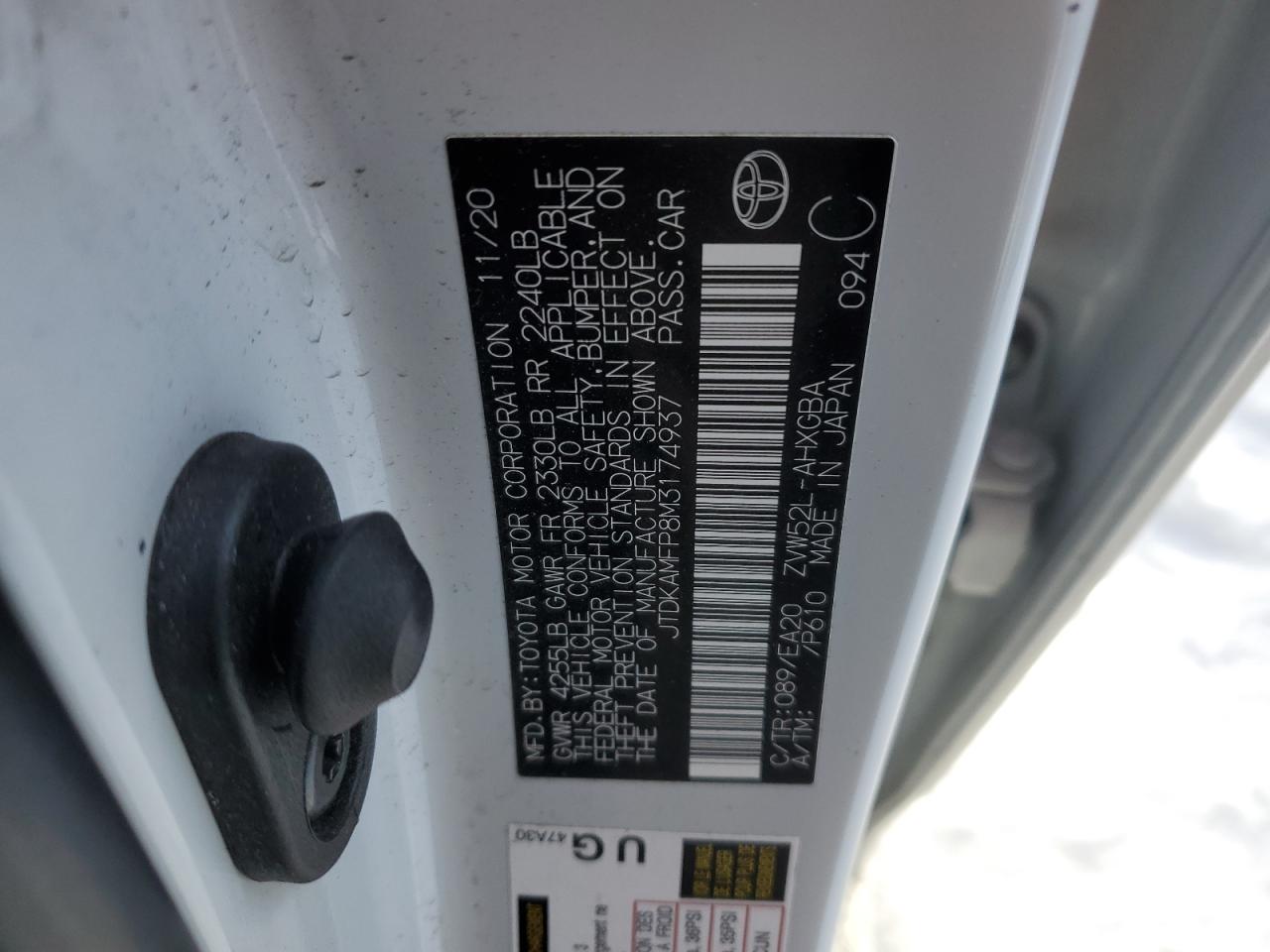 2021 Toyota Prius - Image 13