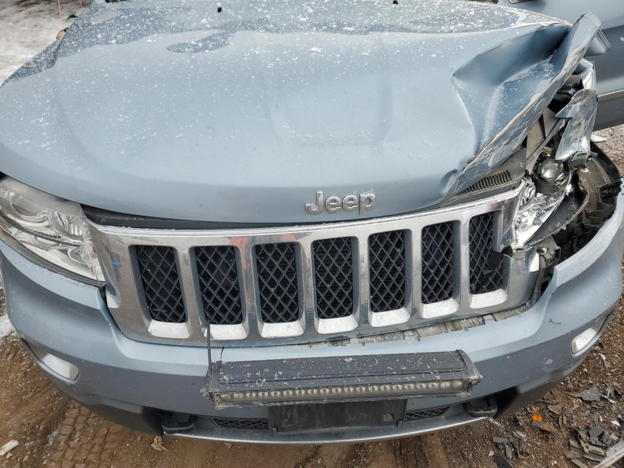 2013 Jeep Grand Cherokee - Image 13