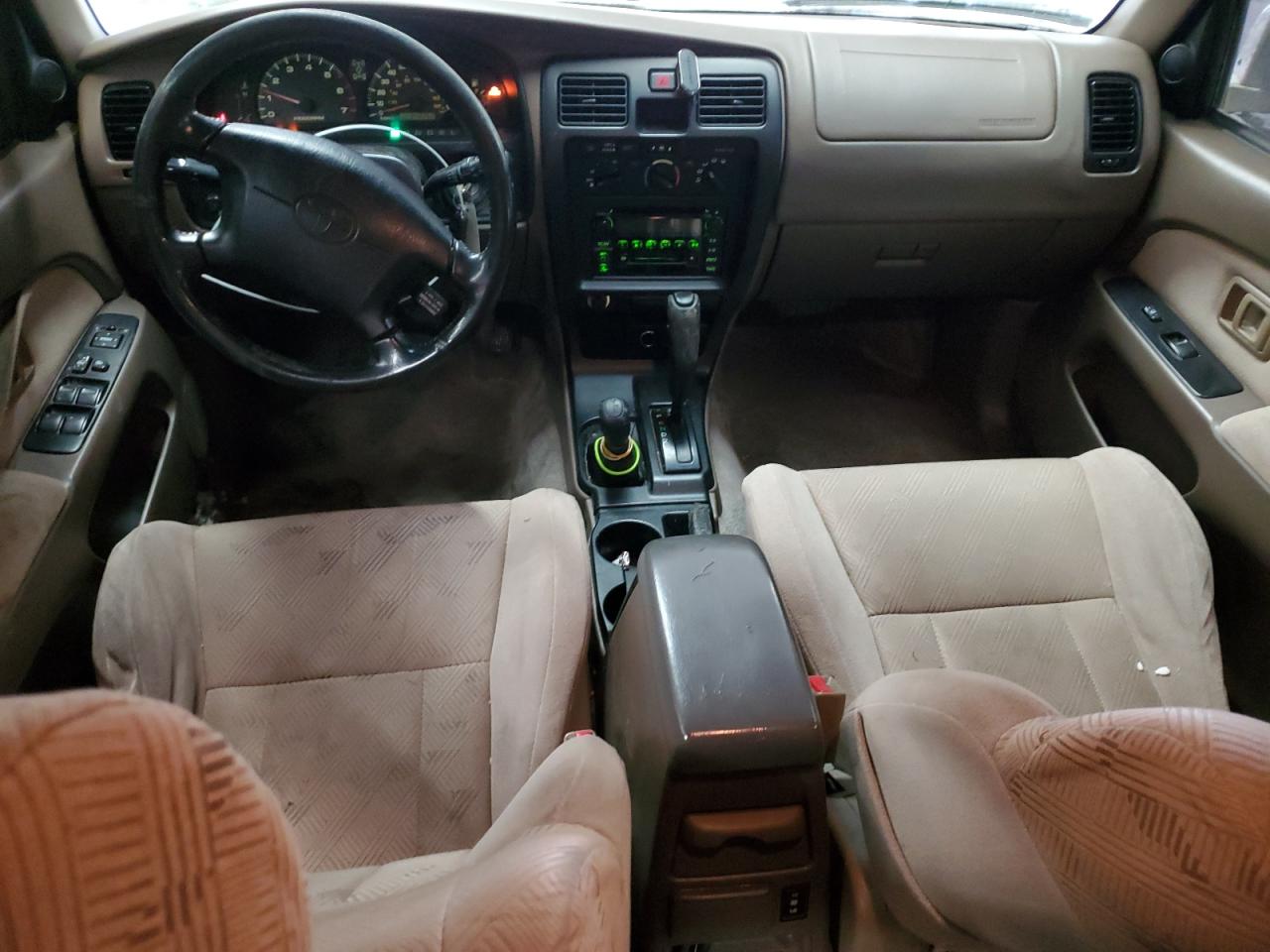 2002 Toyota 4Runner - Image 8