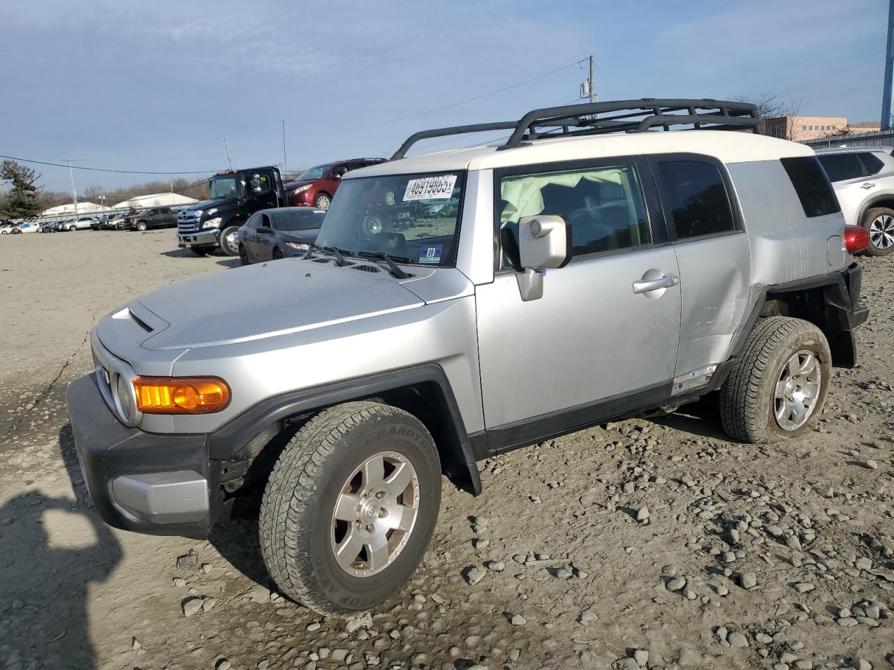 2008 Toyota Fj Cruiser продається в Windsor, NJ - Rear End