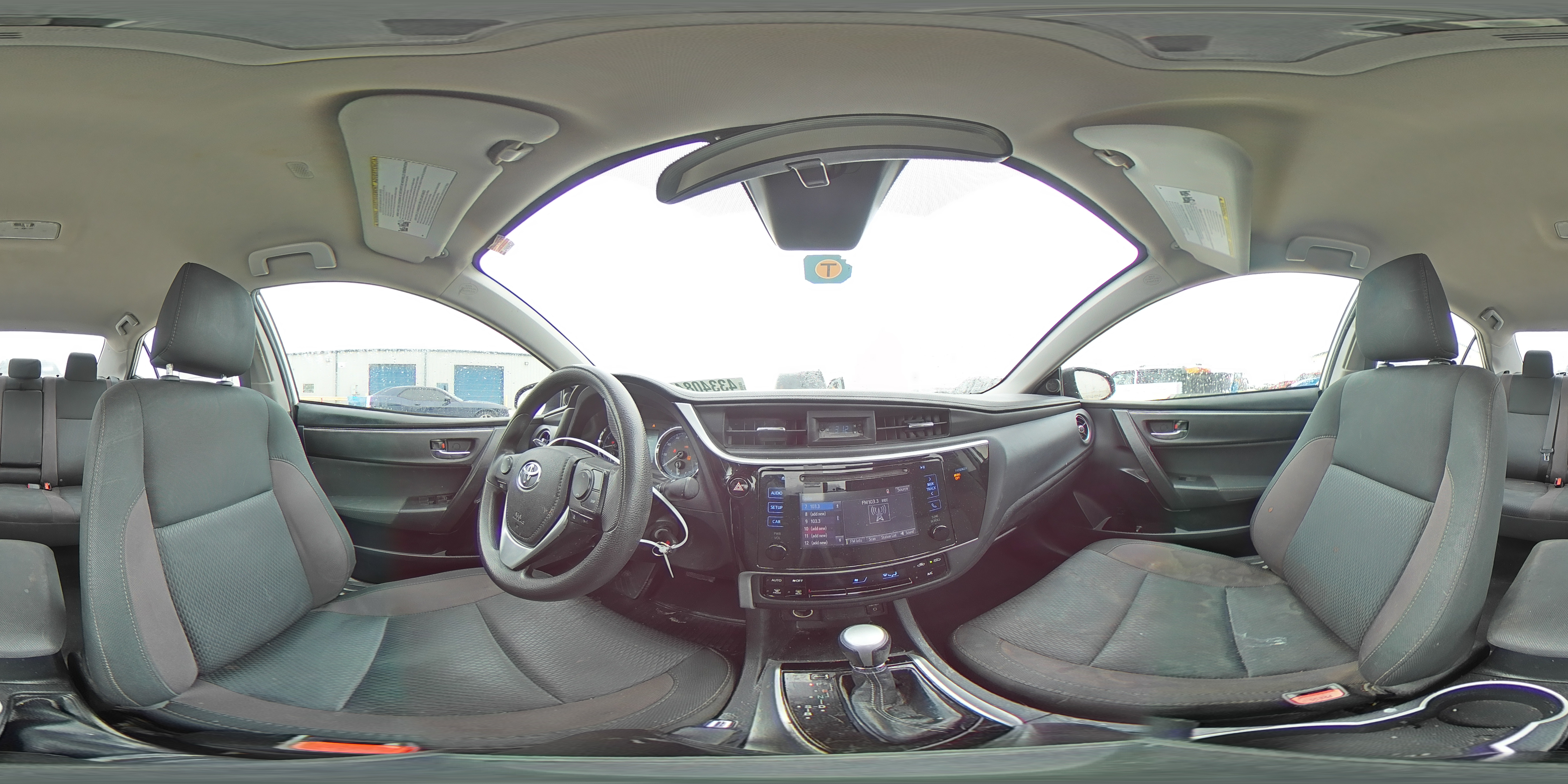 2019 Toyota Corolla - Image 14