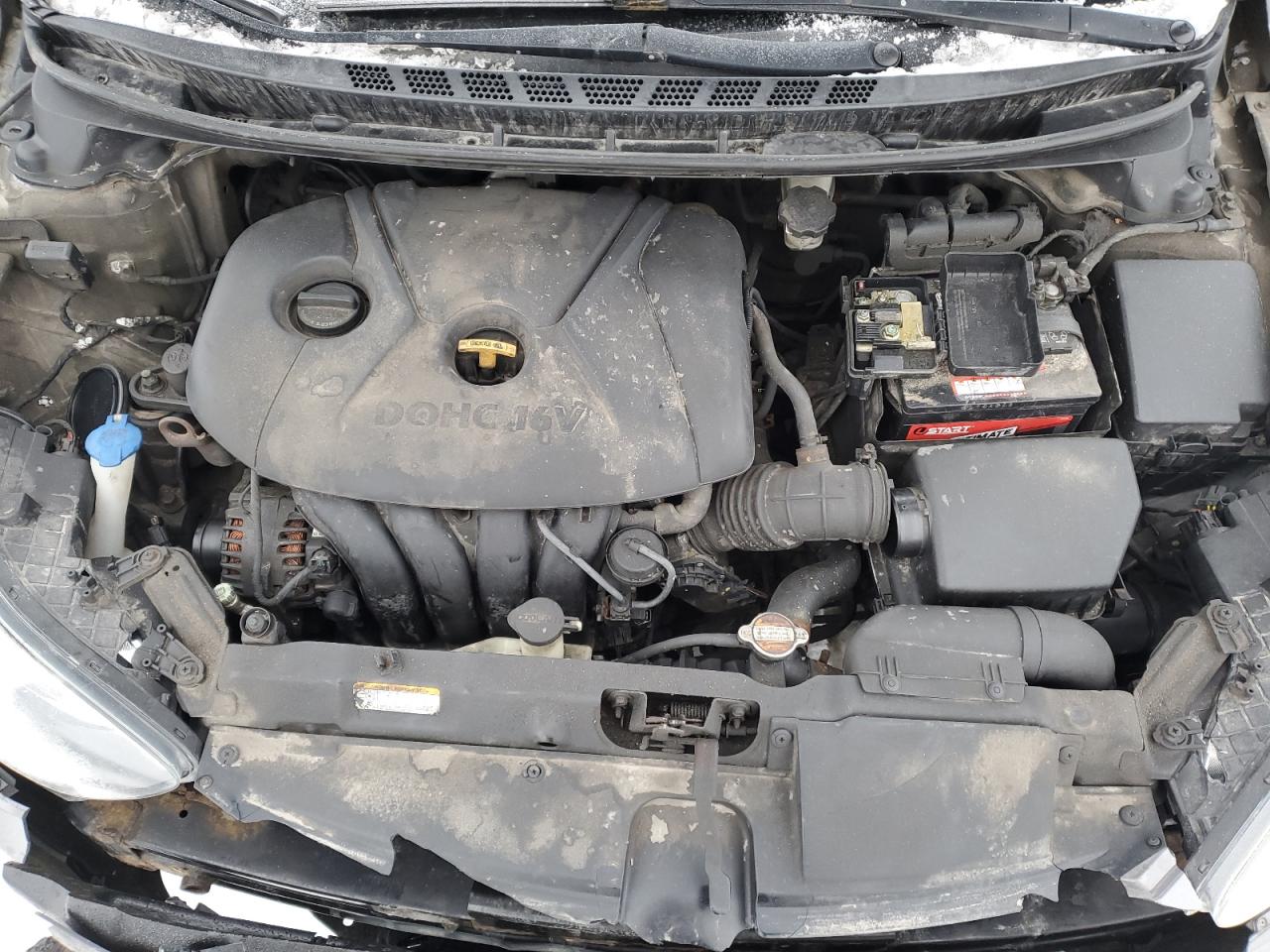 2013 Hyundai Elantra - Image 11