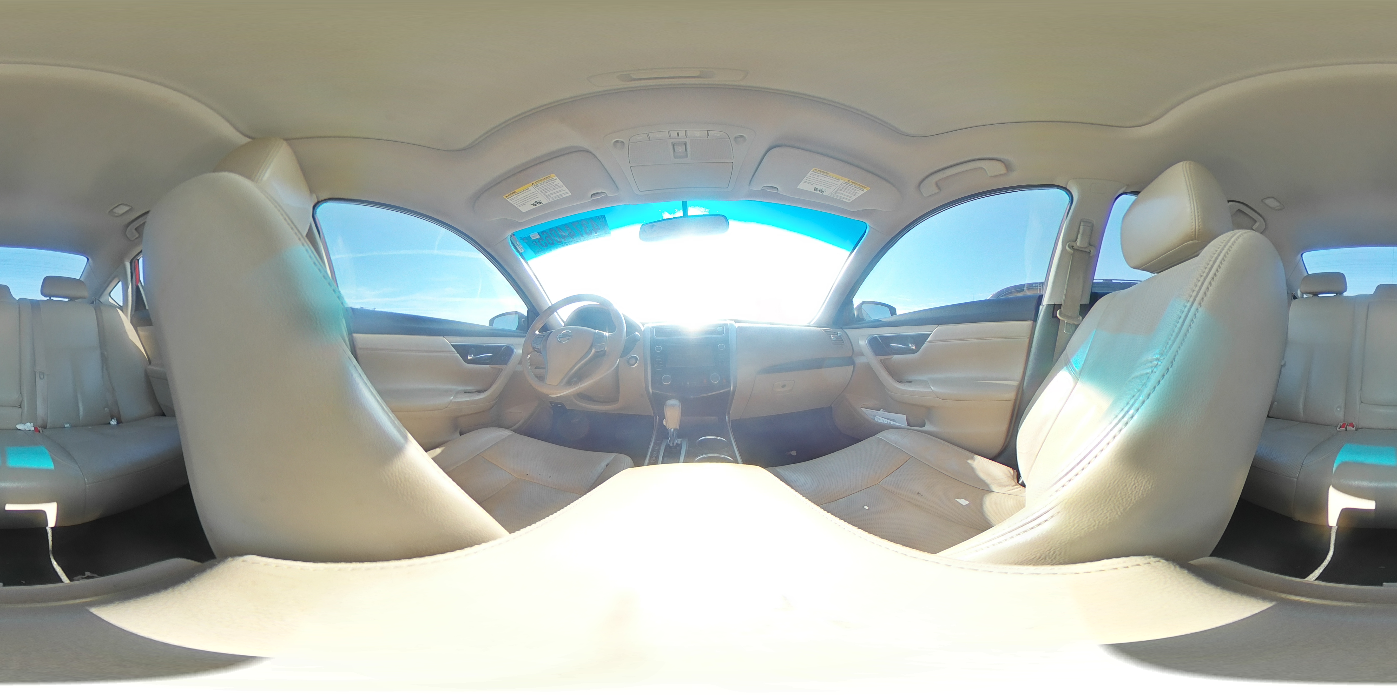 2015 Nissan Altima - Image 13