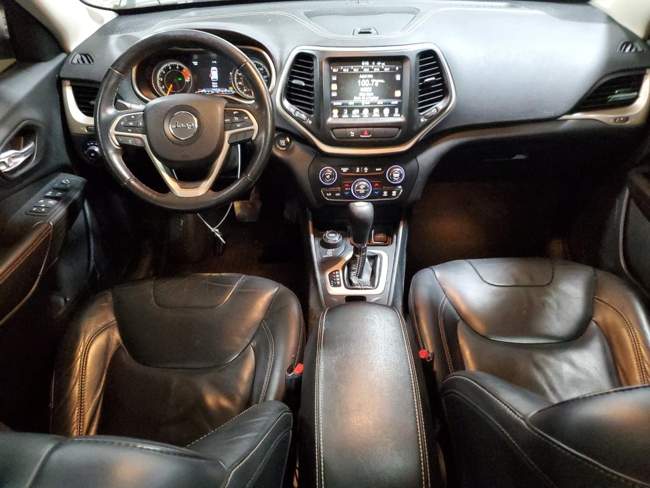 2016 Jeep Grand Cherokee - Image 8