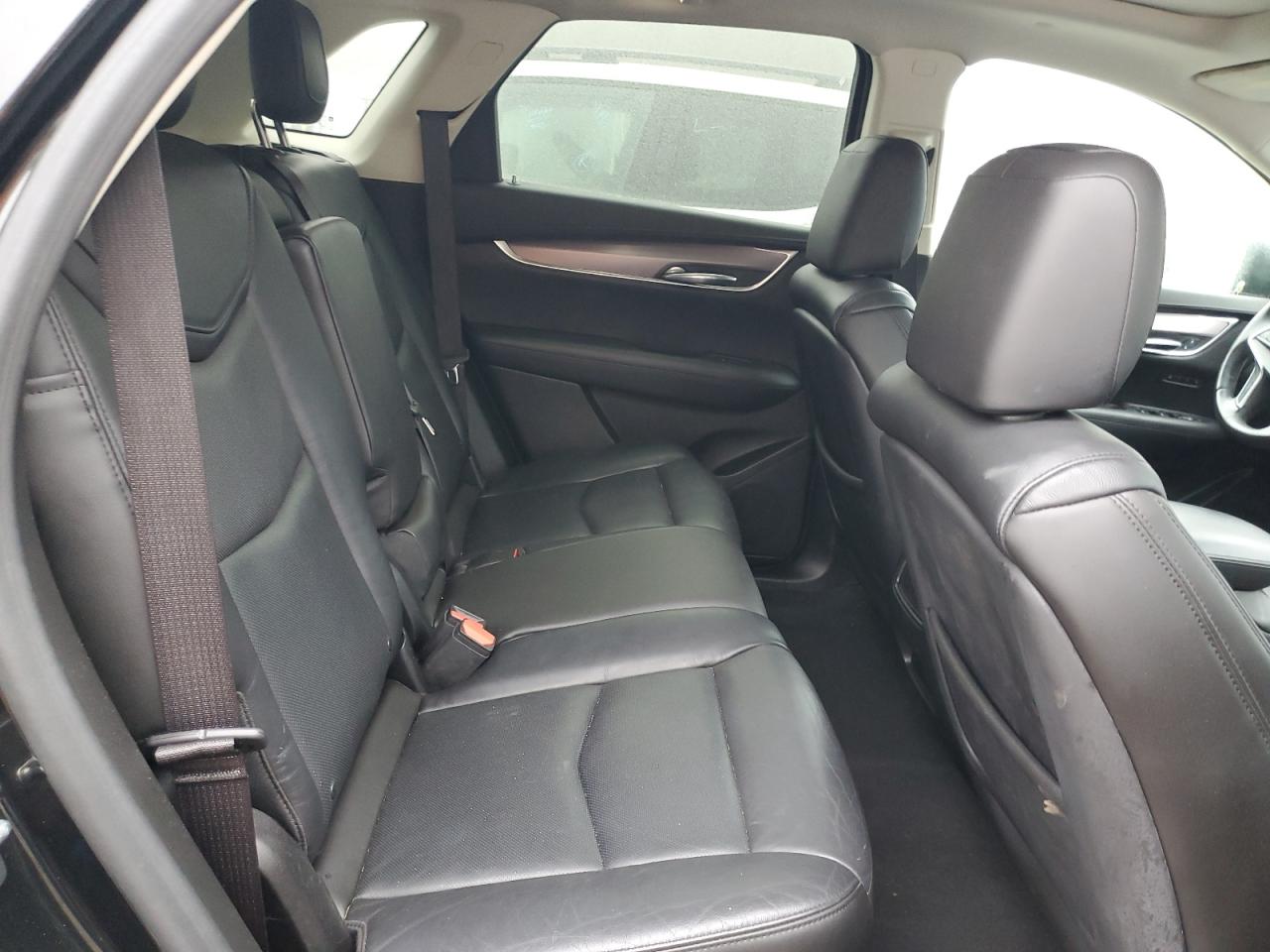 2017 Cadillac XT5 - Image 10
