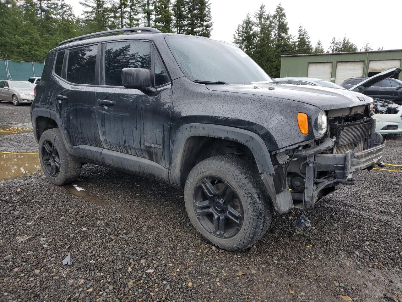 2018 Jeep Renegade - Image 4