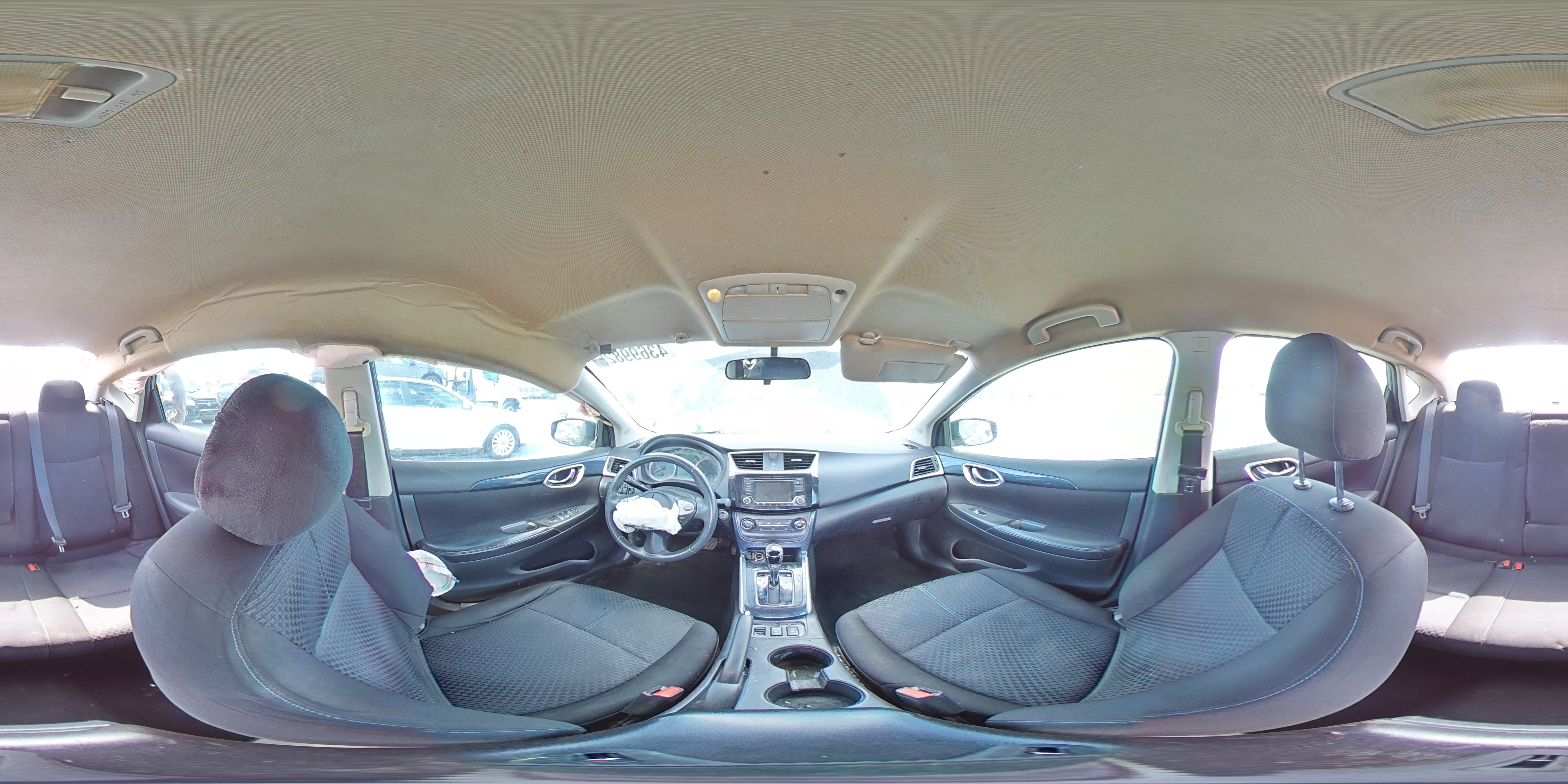2017 Nissan Sentra - Image 13