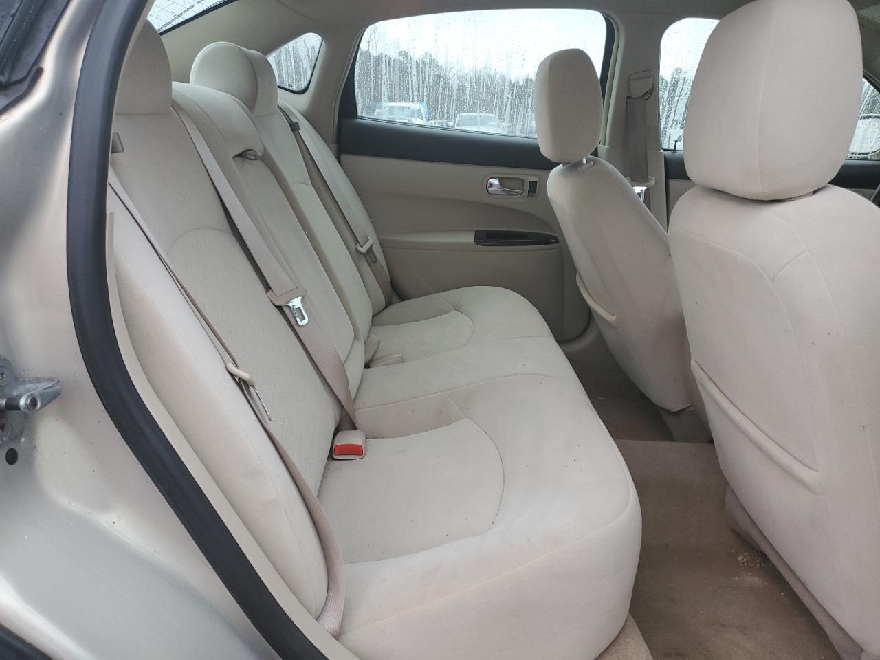 2009 Buick LaCrosse - Image 11