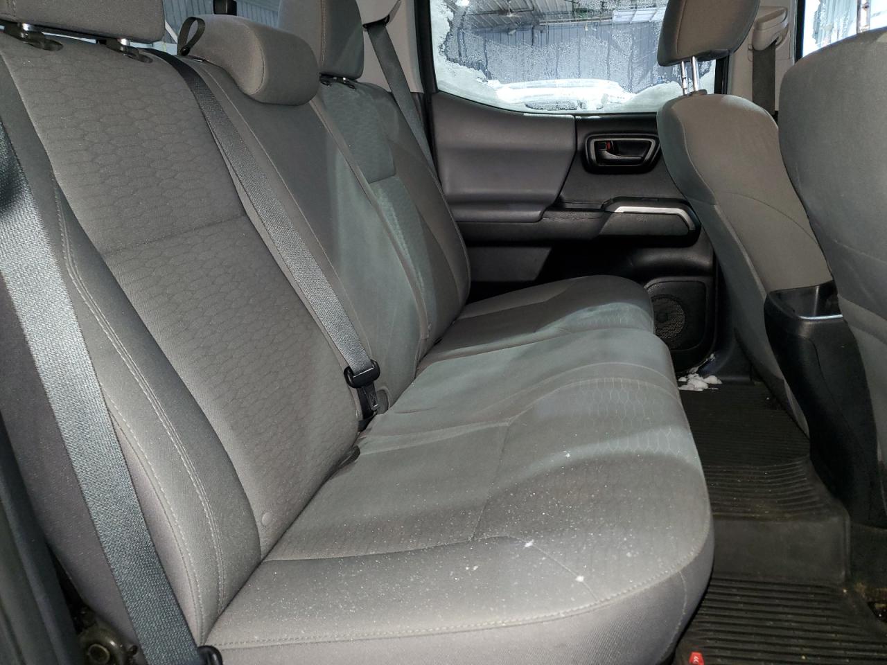 2017 Toyota Tacoma - Image 10