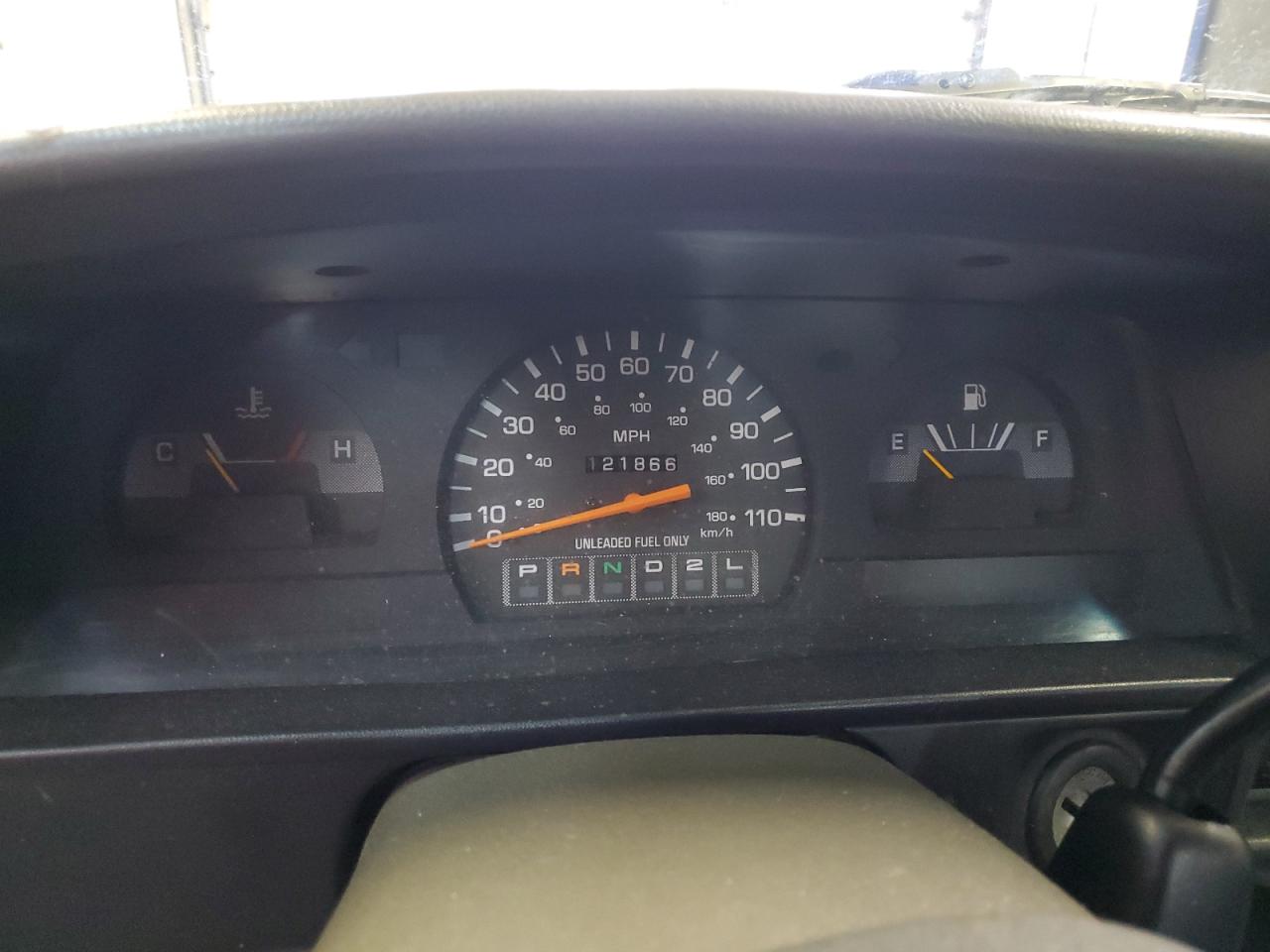 1994 Toyota Pickup - Image 9
