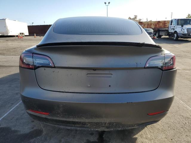  TESLA MODEL 3 2018 Серый