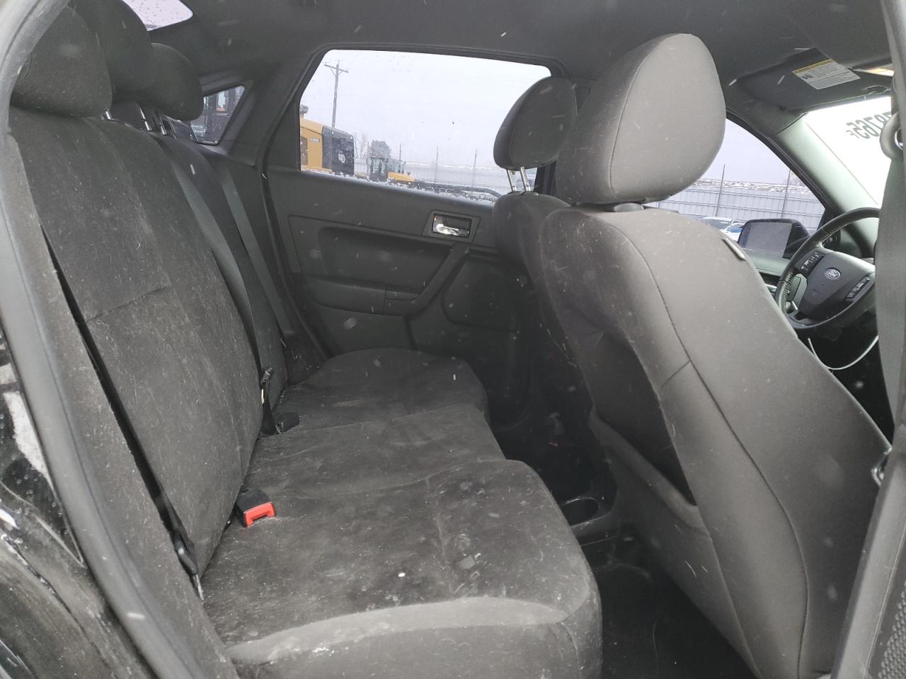 2011 Ford Focus - Image 10