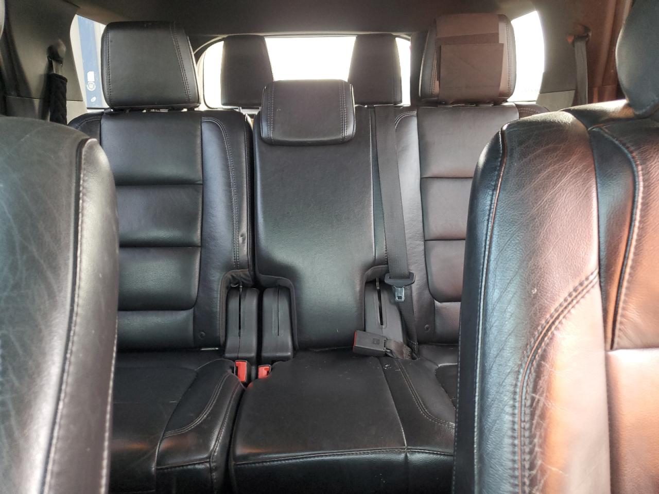 2011 Ford Explorer - Image 10