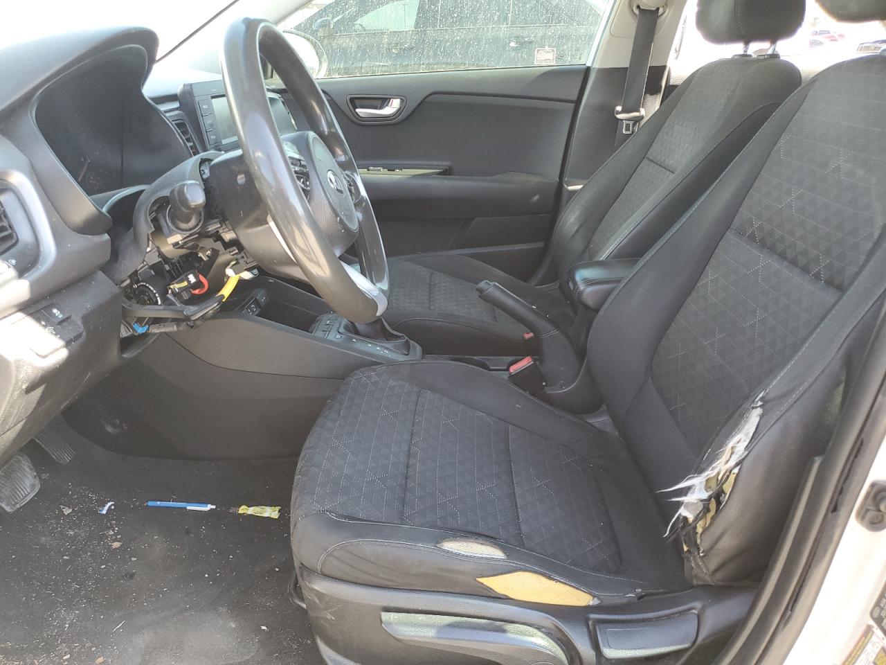 2019 Kia Rio - Image 7