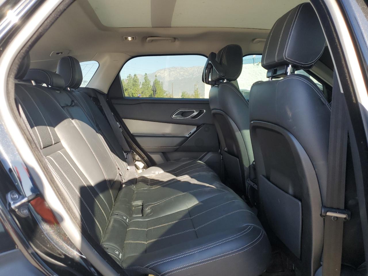 2019 Land Rover Range Rover - Image 10