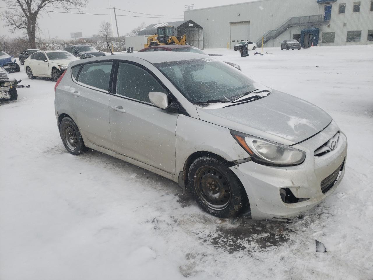 2013 Hyundai Accent - Image 4