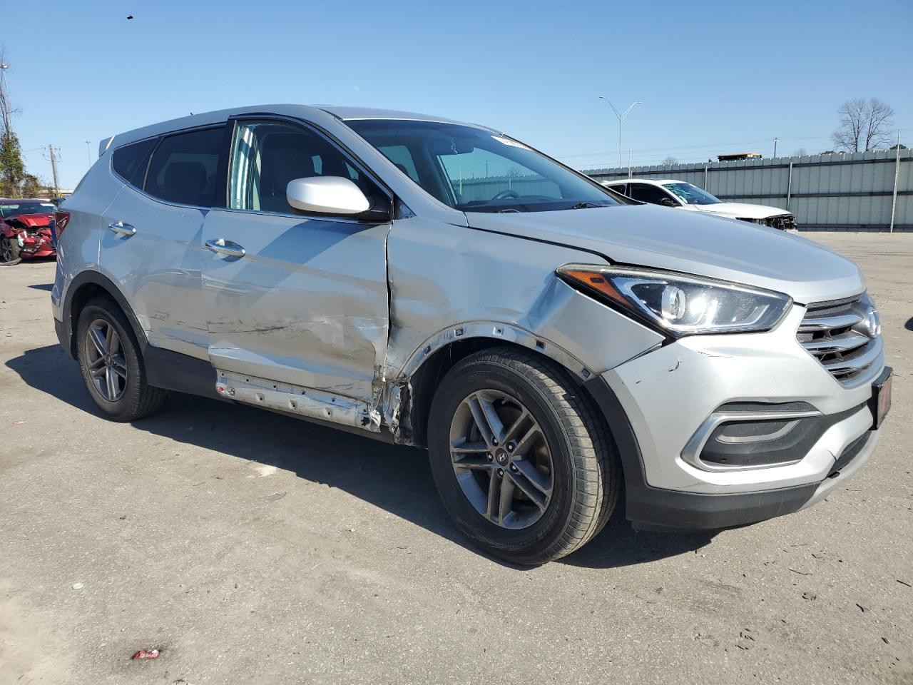 2018 Hyundai Santa Fe - Image 4