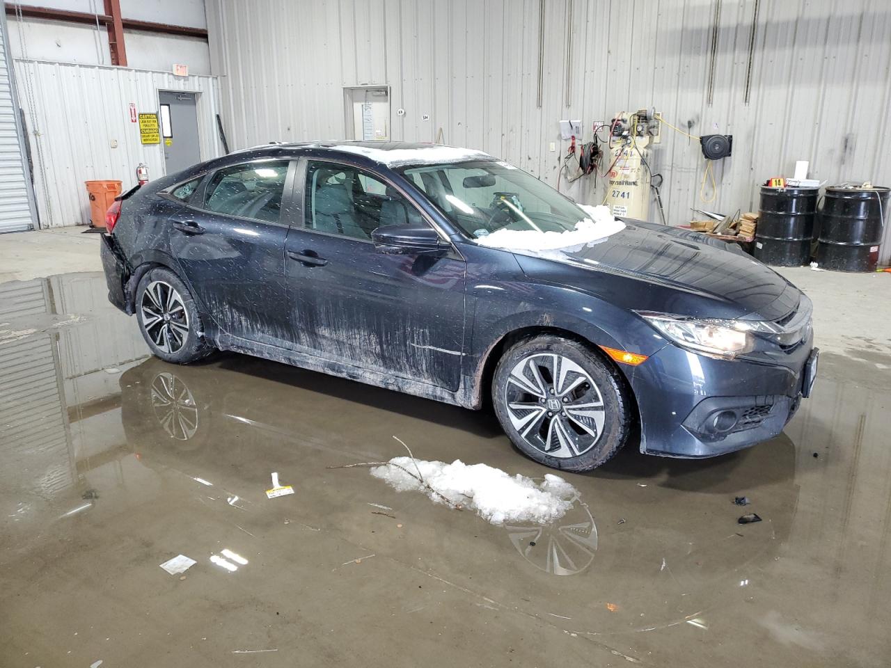 2016 Honda Civic - Image 4