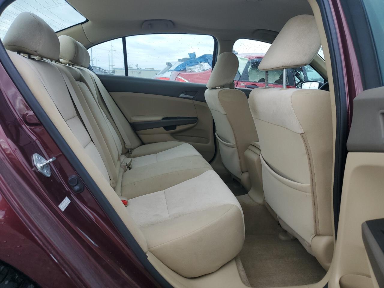 2010 Honda Accord - Image 10